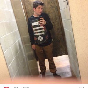 Meet your Posher, Shai